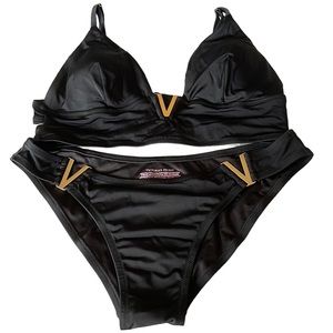 Victoria’s Secret Bikini Set